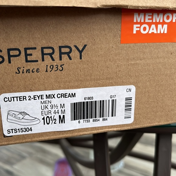 🏝️SPERRY TOPSIDERS (CUTTER 2-EYE MIX CREAM) 10.5 M WORN COUPLE TIMES GREAT COND - Picture 6 of 8